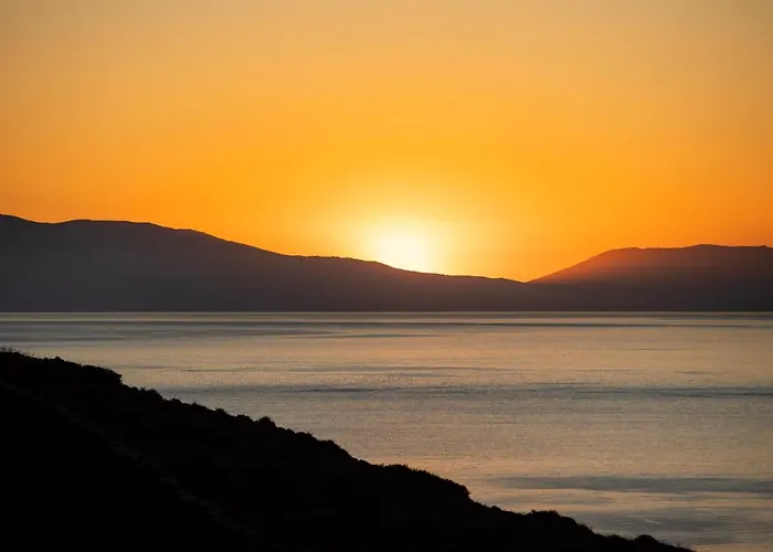 Сasa de vacaciones Front Row Seat To The Aegean By Neuvel *